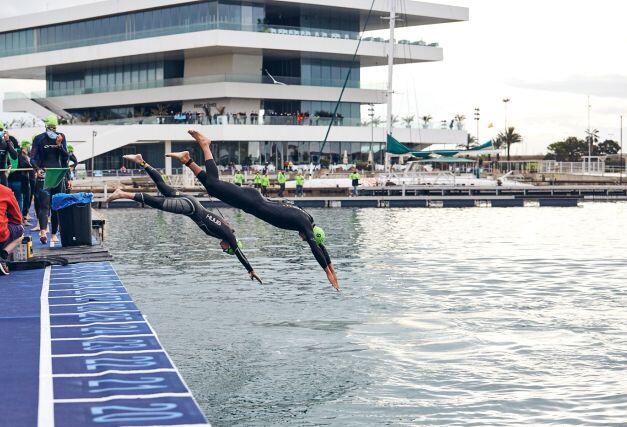 Début d'un triathlon à Valence