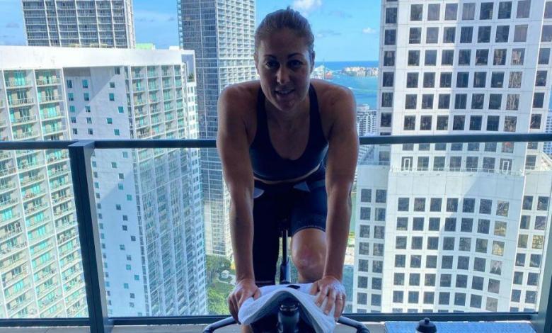 Judith Corachán training on the roller in Florida