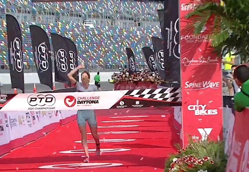 Paula Findlay ganando Challenge Daytona