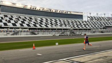 Gustav Iden in the Challenge Daytona foot race