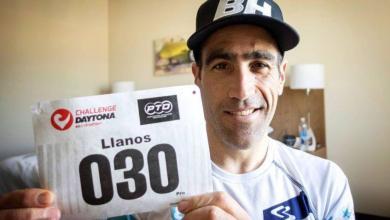 Eneko Llanos with the number that competed in Challenge Daytona