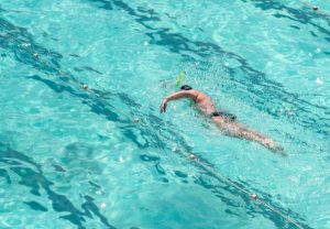 3 exercícios de natação