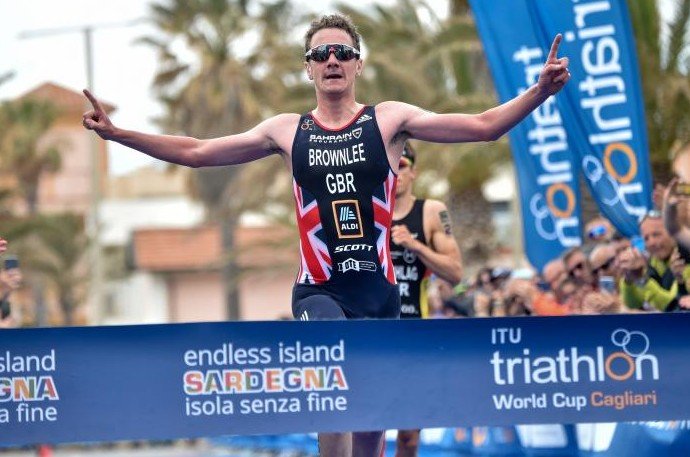 Alistair Brownlee winning at the Cagliari World Cup