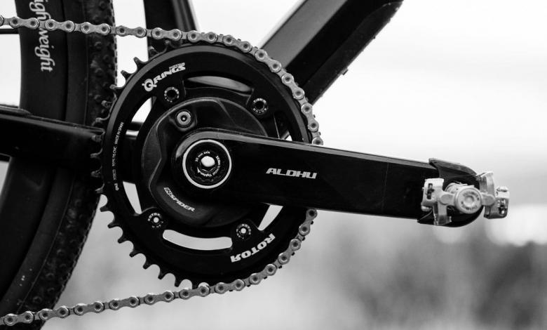 ROTOR launches carbon version of ALDHU cranks