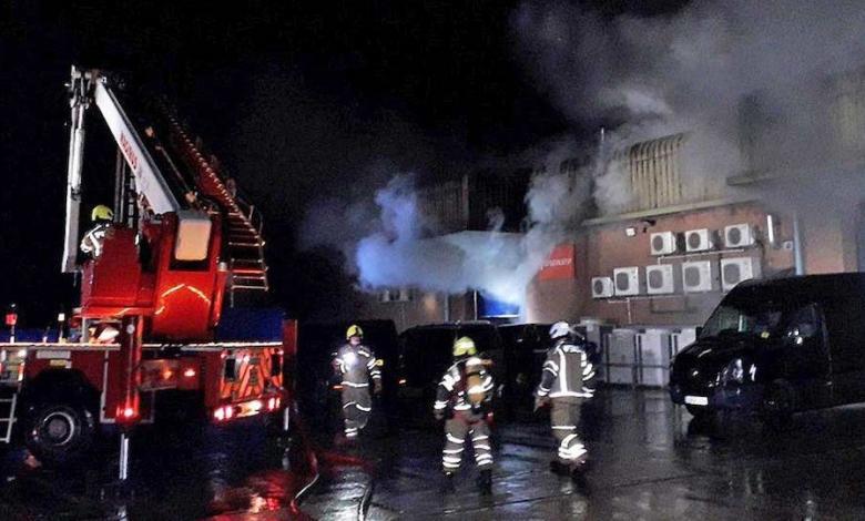 imagen del incendio de la sede de Specialized