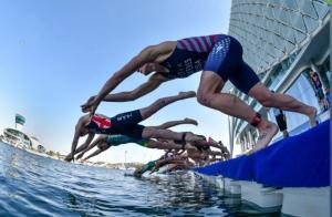 WTS Abu Dhabi swim start