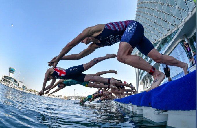 Départ de natation WTS Abu Dhabi