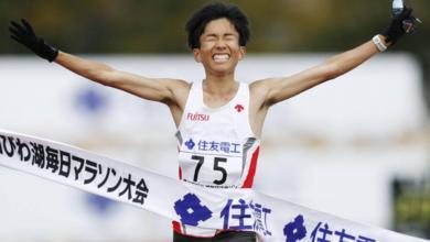 Kengo Suzuki, first non-African man to lose 2:05 in a marathon