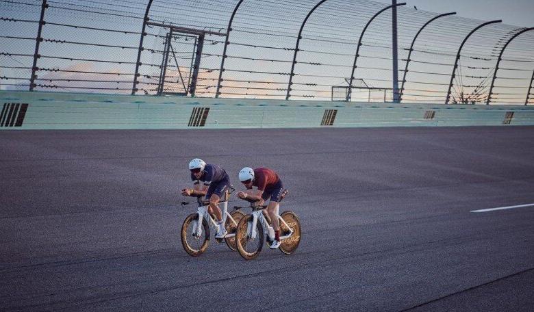 Jan frodeno riding on the Challenge Miami circuit