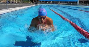 Examen des lunettes de natation Tiger Race HEAD