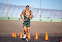 entrenamiento 8X1.000 de Lionel Sanders