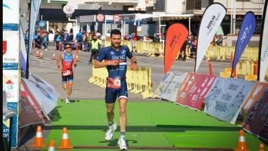 Roberto Sánchez Mantecón winning the Águilas duathlon