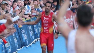 Emilio Martín en compétition avec l'équipe espagnole de duathlon