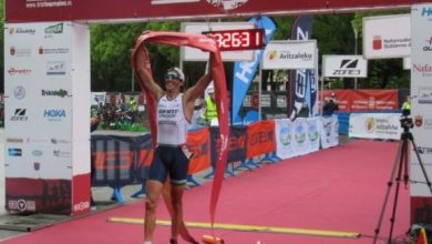 Gustavo rodríguez ganando el Half Pamplona 2021