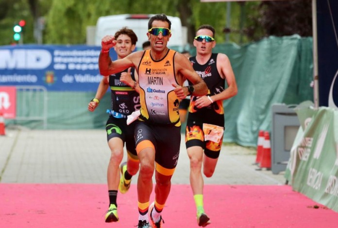 Emilio Martín winning in Valladolid