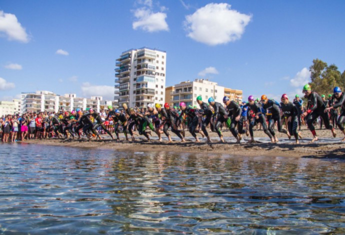 Águilas will host 3 national SuperSprint Triathlon championships this weekend