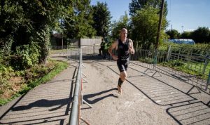 Triathlète, prenez soin de vos genoux avec cette séance de renforcement