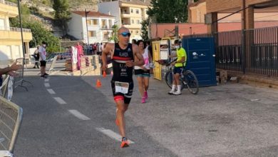 Fernando Alarza gana el triatlón Alcalá del Júcar