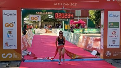 Natalia Hidalgo gana el Triatlón de Almazán