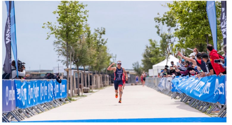 Les triathlètes les plus rapides cette année dans la course de distance olympique de marche