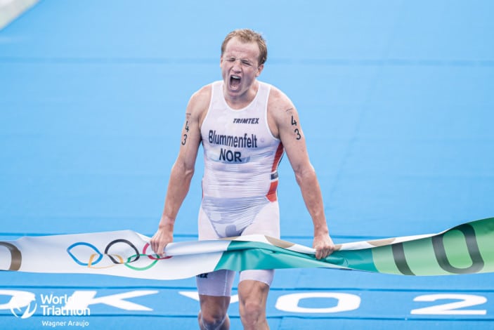 Kristian Blummenfelt gewinnt Spiele beim Olympischen Triathlon 2020 in Tokio