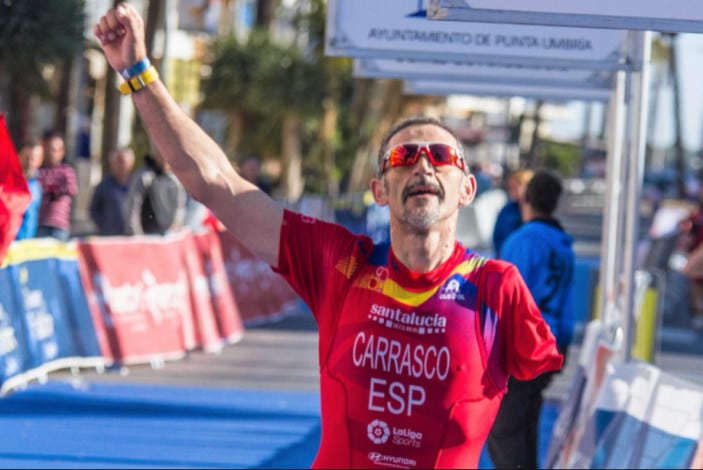 Kini Carrasco, distinguido com a Medalha da Extremadura