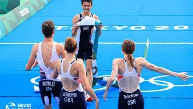 Reino Unido vence triatlo de revezamento misto nas Olimpíadas de Tóquio