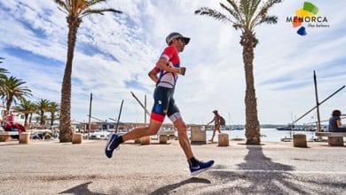 Fornells erholt seinen Triathlon mit dem Artiem Half Menorca