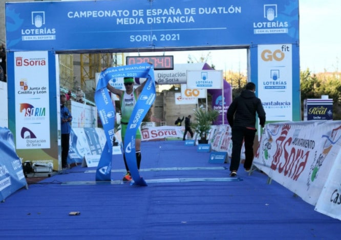 FETRI/ Albert Moreno campeón de España de duatlón md 2021