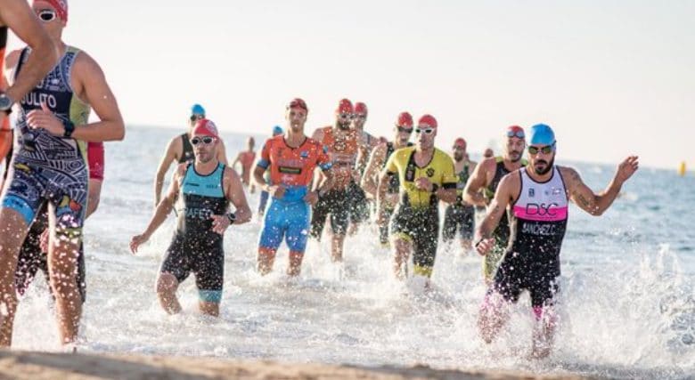 400 inscritos en el Mediterránea triatlón Alicante