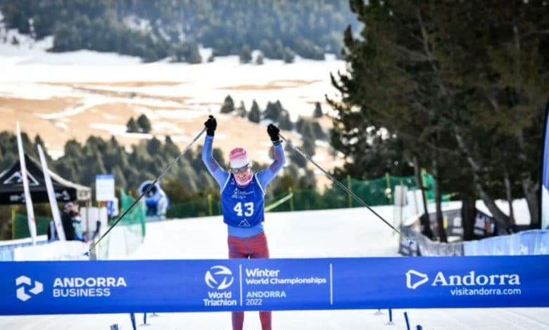 Franco Pesavento et Daria Rogozina champions du monde de triathlon d'hiver