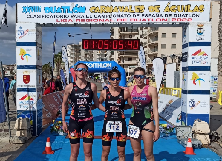 Pódium femenino Duatlón águilas