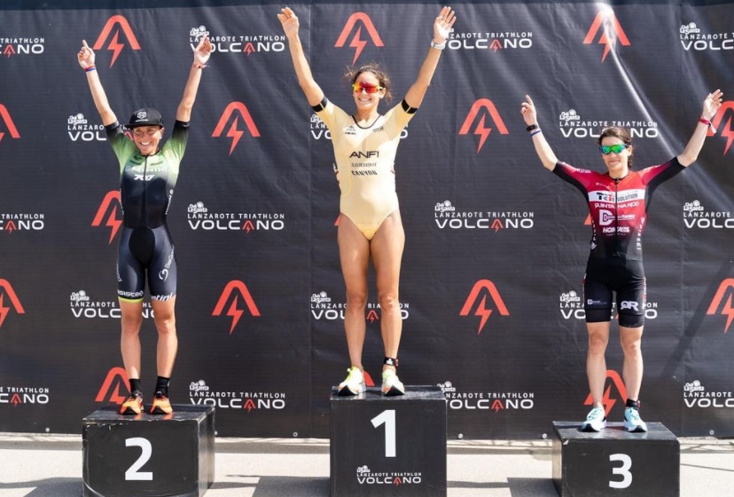 Sara Pérez se llevan el triunfo en el Club La Santa Volcano Triathlon 2022