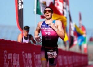 Jackson Laundry gewinnt den IRONMAN 70.3 Oceanside