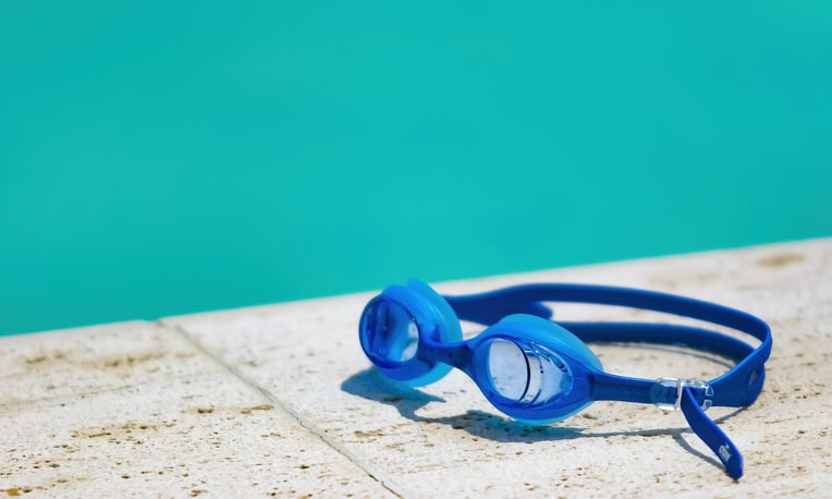 TOP 5 Best swimming goggles of 2022