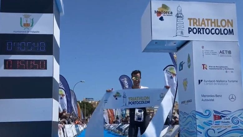 Mario Mola winning Portocolom