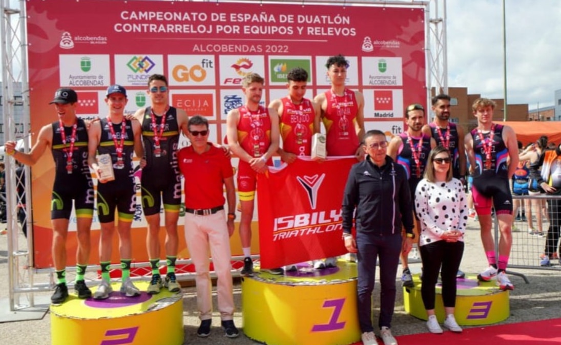 Champions d'Espagne du relais de duathlon d'Isbilya Sloppy Joe