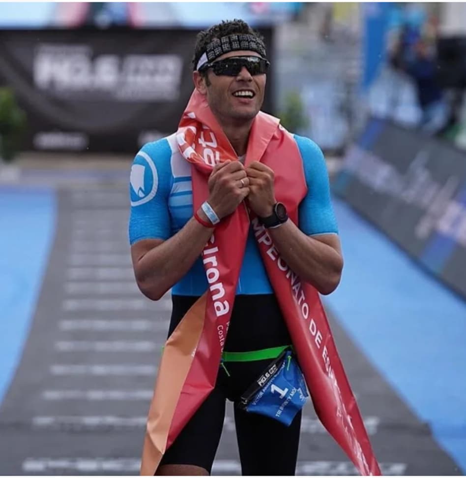 VÍctor Arroyo, campeón de España de triatlón LD, analiza el nuevo POLAR  Pacer Pro