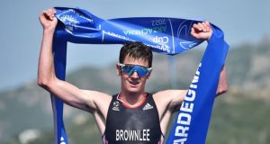 Jonathan Brownlee ganando en Archazena