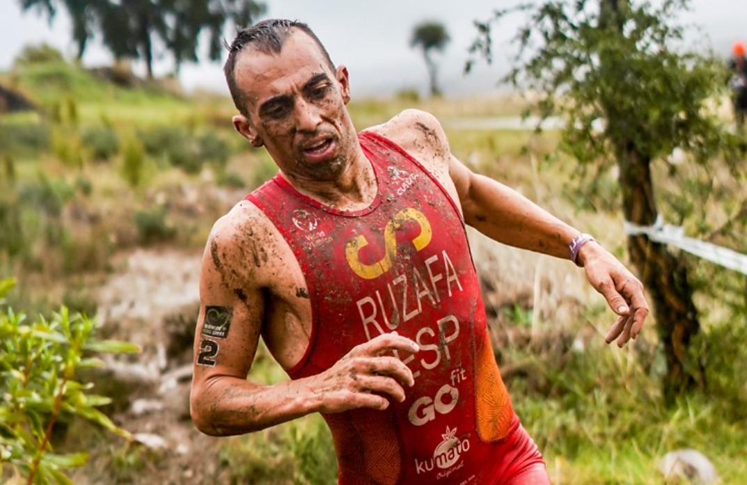 Rubén Ruzafa estrena la participación de la Triarmada en el Mundial Multideporte