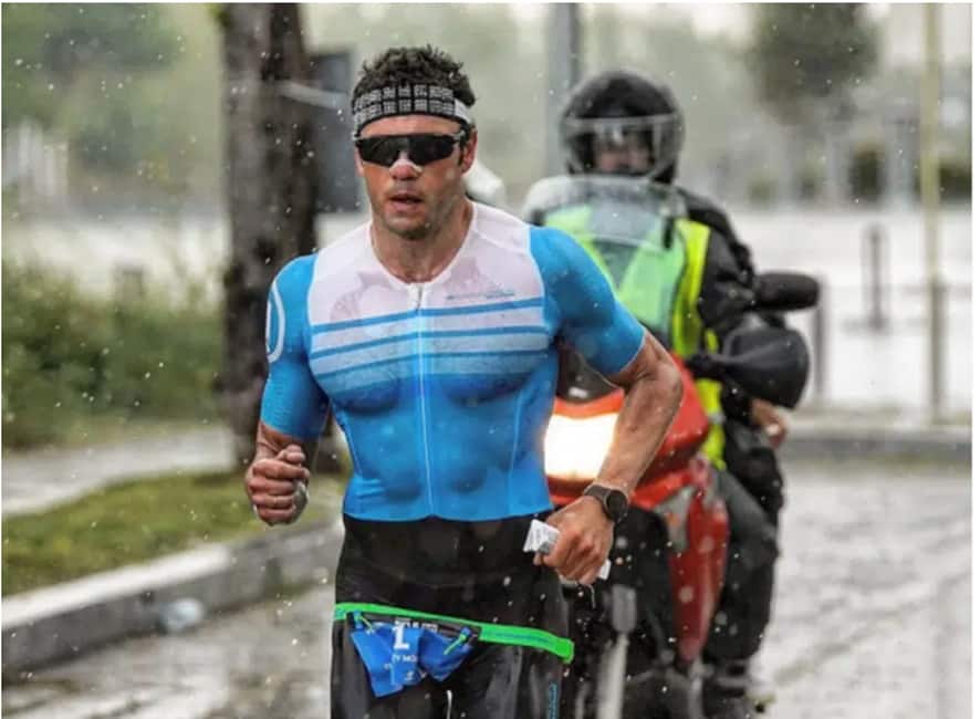 Víctor Arroyo compitiendo con el Polar Pacer Pro