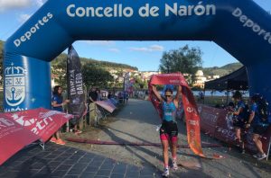 Sara Guerrero y Cesc Godoy ganan el TriShark de Narón,