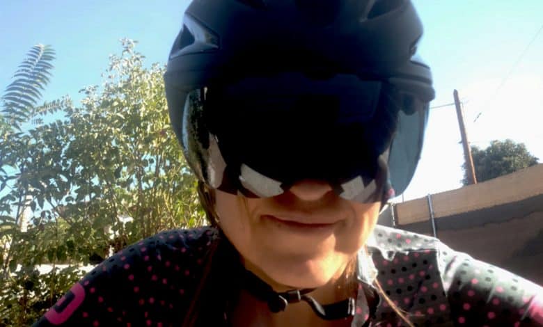 WE DISCOVER THE NEW DECATHLON VAN RYSEL HELMET DESIGNED FOR THE TRIATHLETE