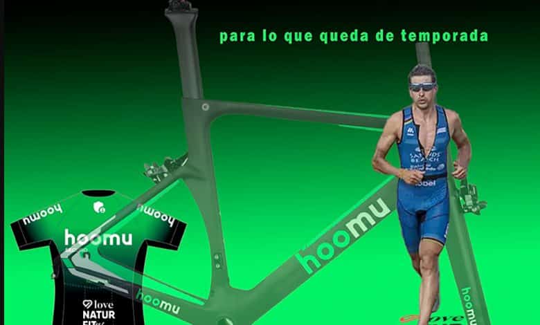 Ivan Raña signs for the cycling team Hoomu Seguros