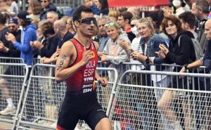 Mario Mola gewinnt den Weltcup in Valencia