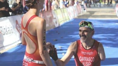 Kini Carrasco Champion d'Europe de Duathlon avec demande en mariage