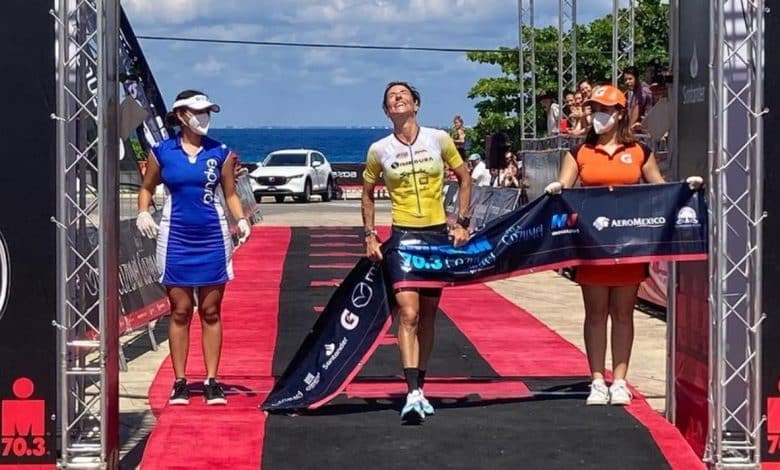 Gurutze Frades wins the IRONMAN 70.3 Cozumel