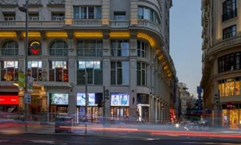 Skechers apre il suo primo Flagship store a Madrid