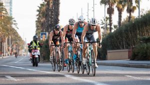 Jordi García et Paula Herrero remportent le triathlon de Barcelone