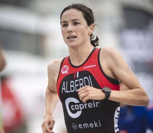 Helene Alberdi quarta nell'IRONMAN 70.3 Portugal